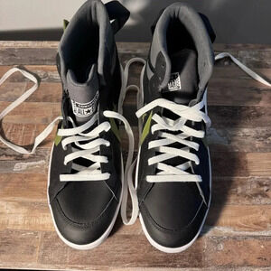 NWOT Black and Green Converse All Stars Men Size 12